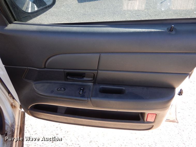 image for item MT9936 2008 Ford Crown Victoria Police Interceptor