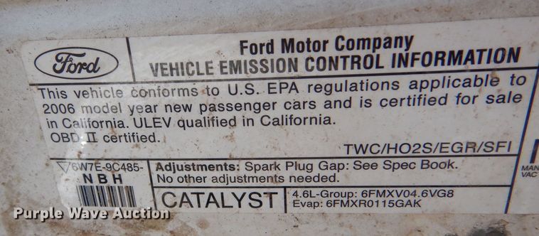 image for item MT9936 2008 Ford Crown Victoria Police Interceptor