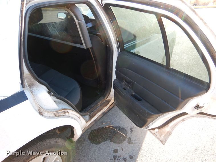 image for item MT9937 2007 Ford Crown Victoria Police Interceptor
