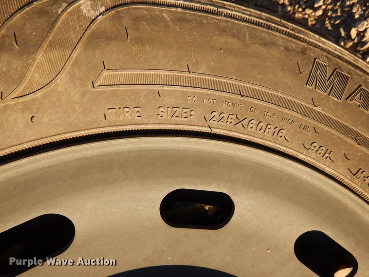 image for item MT9938 2003 Ford Crown Victoria Police Interceptor