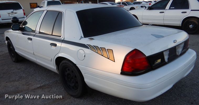 image for item MT9939 2009 Ford Crown Victoria Police Interceptor