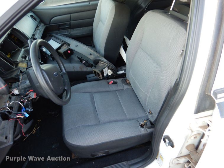 image for item MT9939 2009 Ford Crown Victoria Police Interceptor