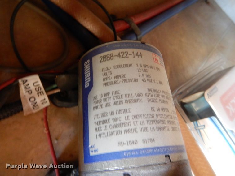 image for item MT9941 2006 Vortex 217W  camper