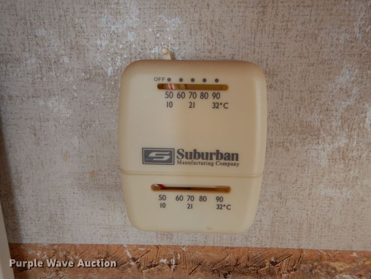 image for item MT9941 2006 Vortex 217W  camper