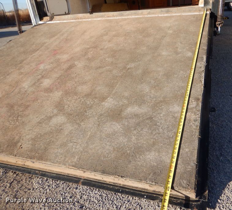 image for item MT9941 2006 Vortex 217W  camper