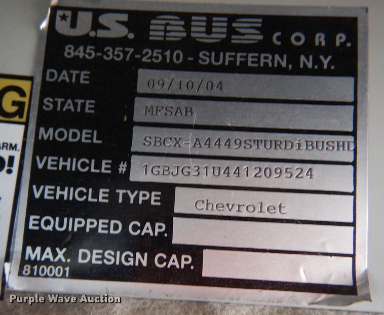 image for item MT9943 2004 Chevrolet Express G3500  school bus