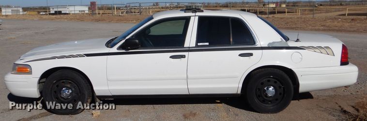 image for item MT9946 2008 Ford Crown Victoria Police Interceptor