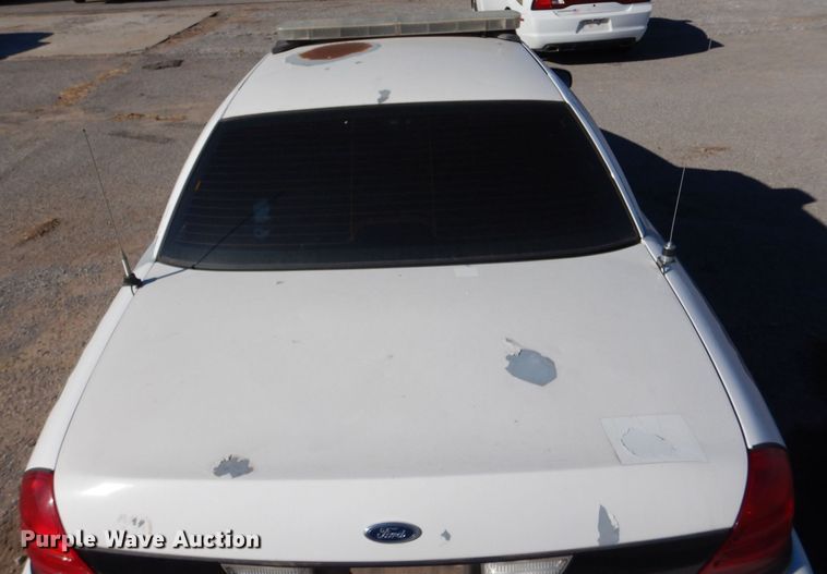 image for item MT9946 2008 Ford Crown Victoria Police Interceptor