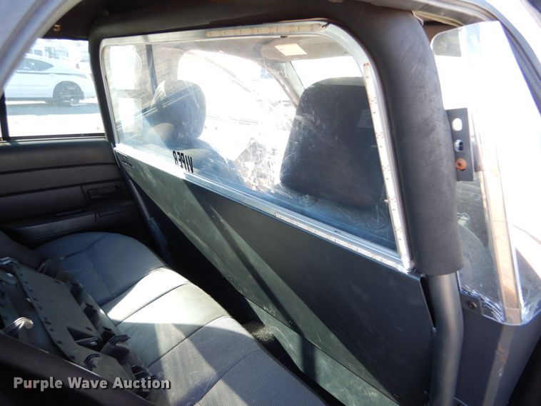 image for item MT9946 2008 Ford Crown Victoria Police Interceptor