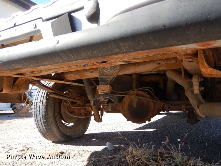 image for item MT9947 2003 Chevrolet Silverado 1500  pickup truck