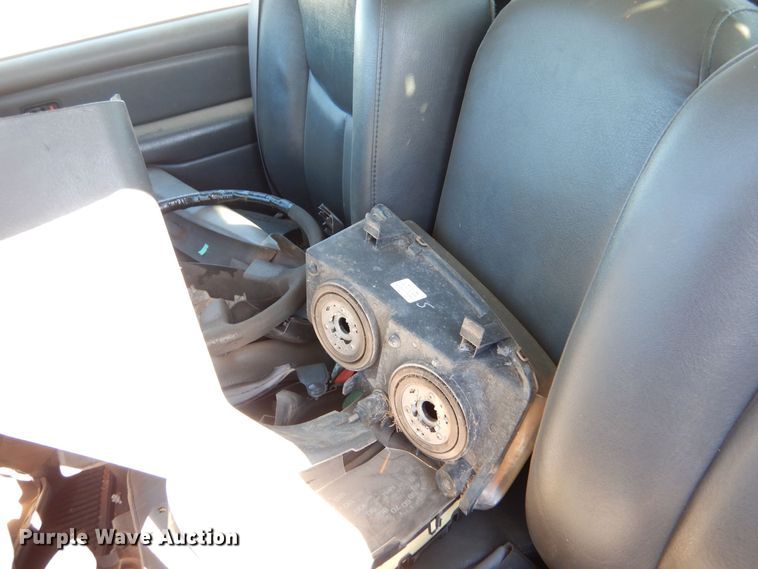 image for item MT9947 2003 Chevrolet Silverado 1500  pickup truck