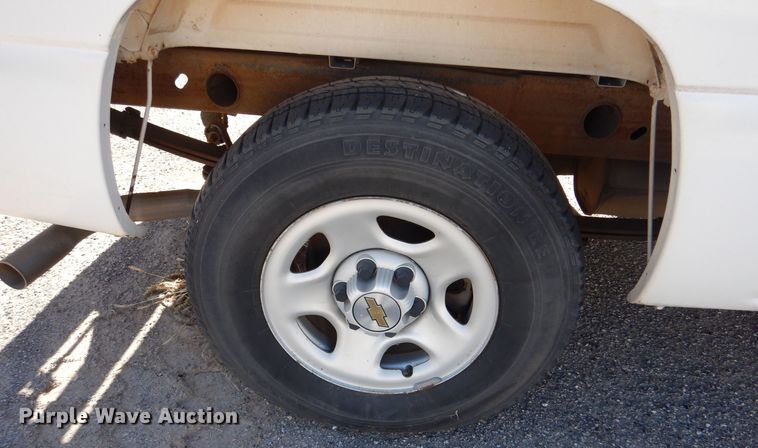 image for item MT9947 2003 Chevrolet Silverado 1500  pickup truck