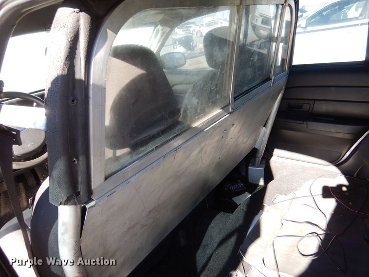 image for item MT9949 2006 Ford Crown Victoria Police Interceptor