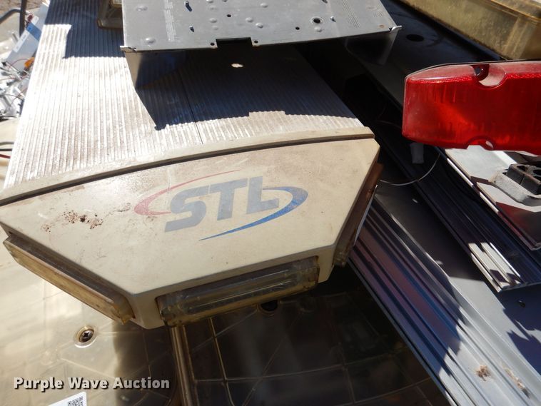 image for item MT9951 Approximately 28 light bars