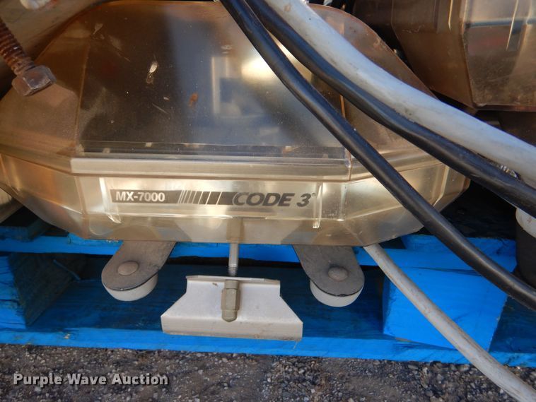 image for item MT9951 Approximately 28 light bars