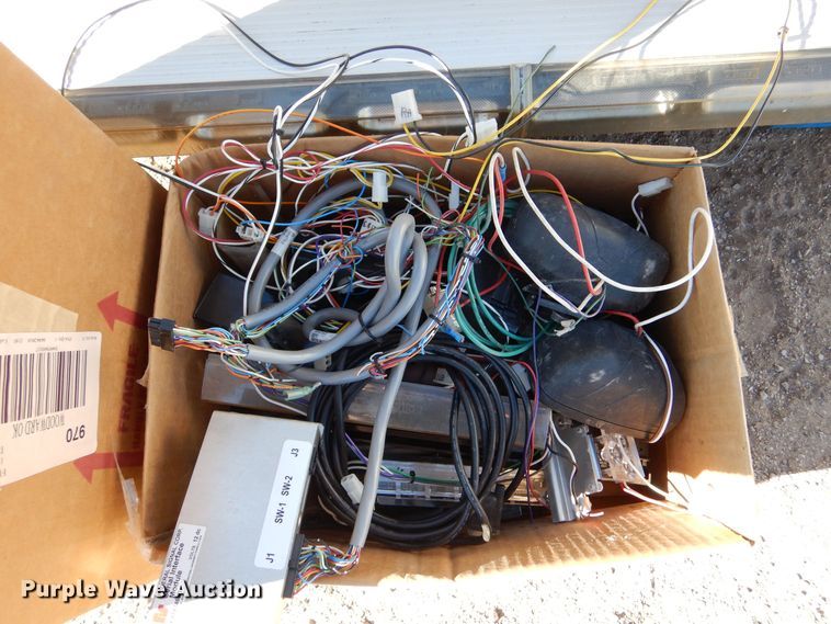 image for item MT9951 Approximately 28 light bars