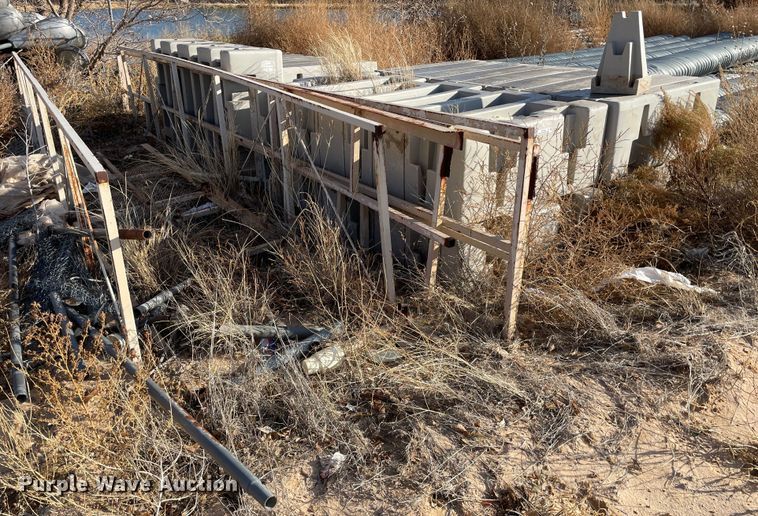 image for item MT9966 (7) 8"L x 4'W boat docks