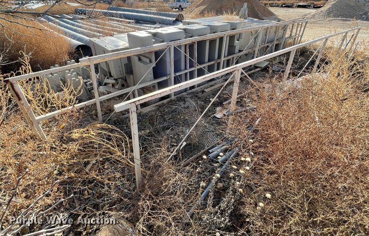 image for item MT9966 (7) 8"L x 4'W boat docks