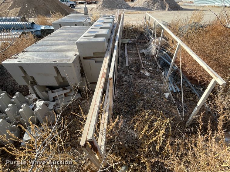 image for item MT9966 (7) 8"L x 4'W boat docks