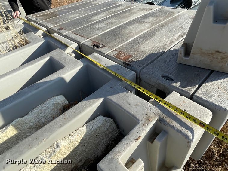 image for item MT9966 (7) 8"L x 4'W boat docks