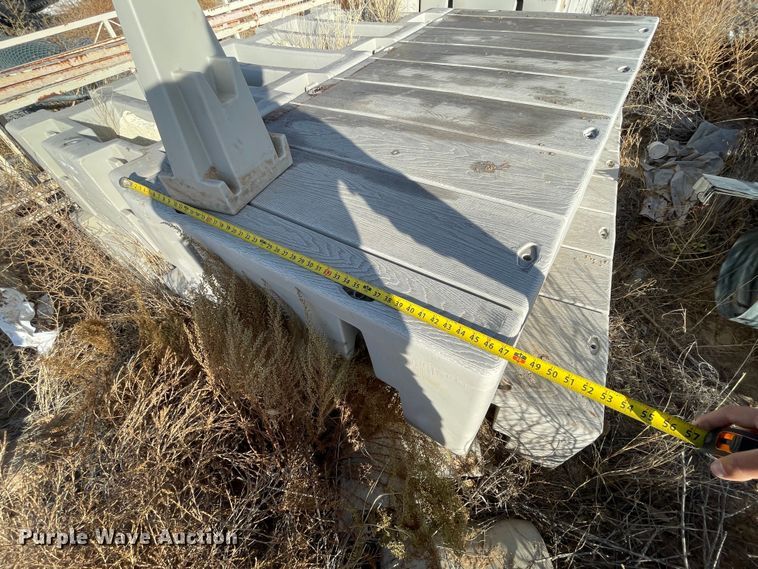 image for item MT9966 (7) 8"L x 4'W boat docks