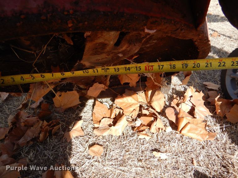 image for item MT9968 Lawn and garden equipment