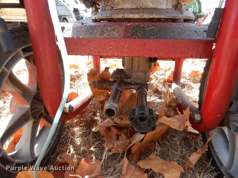 image for item MT9968 Lawn and garden equipment