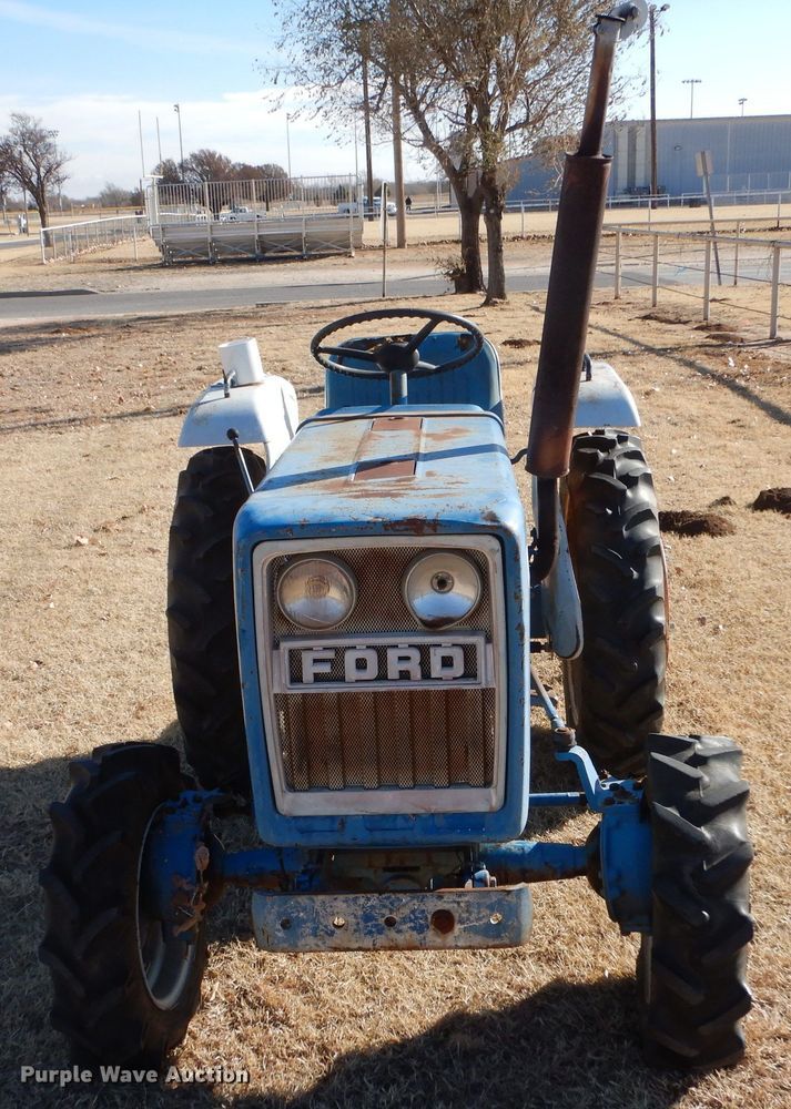 image for item MT9970 1979 Ford 1300  MFWD tractor