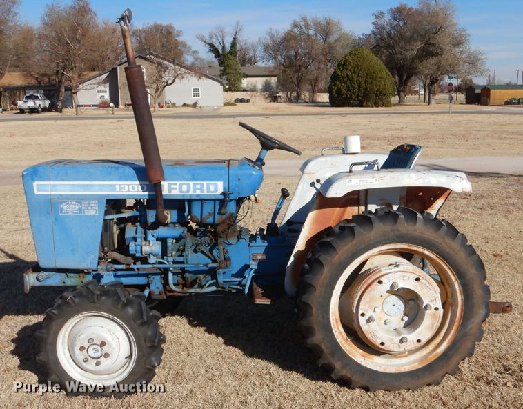 image for item MT9970 1979 Ford 1300  MFWD tractor