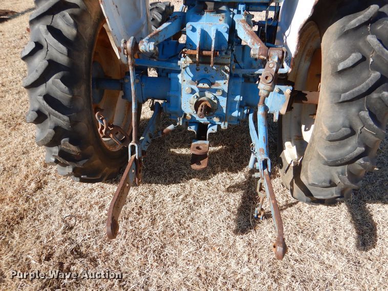 image for item MT9970 1979 Ford 1300  MFWD tractor