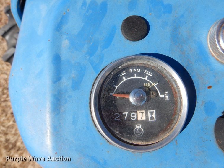 image for item MT9970 1979 Ford 1300  MFWD tractor