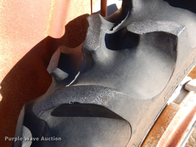 image for item MT9970 1979 Ford 1300  MFWD tractor