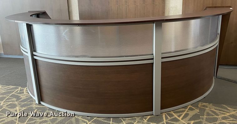 image for item MT9973 Desk