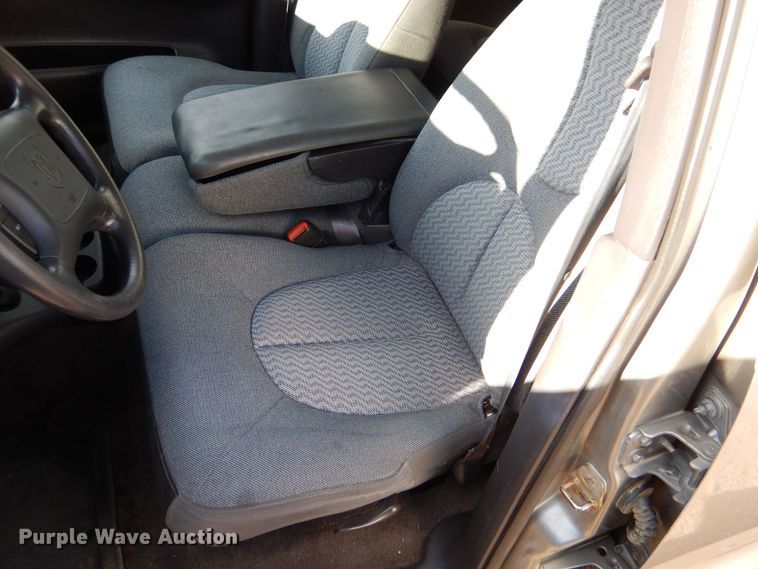image for item MT9977 2000 Dodge Durango Sport  SUV