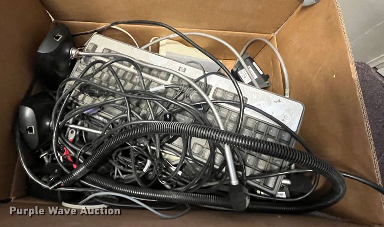 image for item MW9423 Public safety radio system