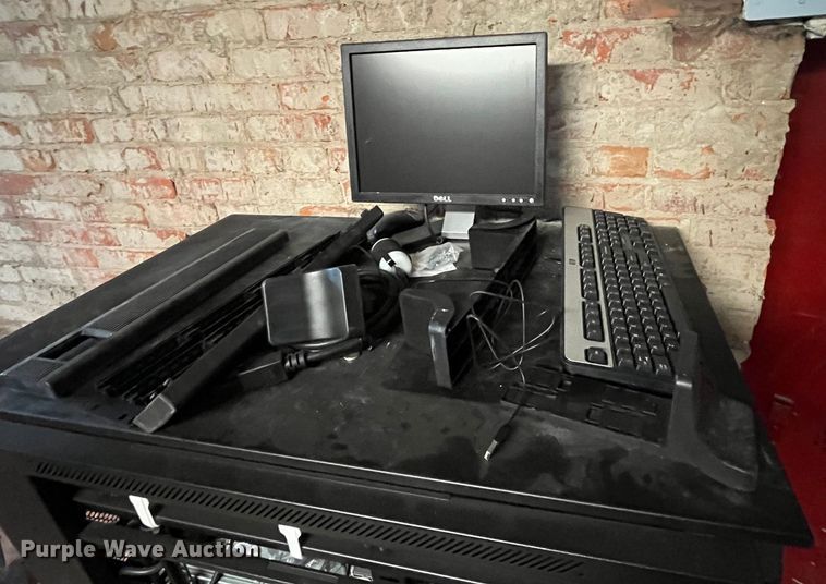 image for item MW9425 911 call handling equipment