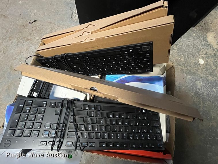 image for item MW9425 911 call handling equipment