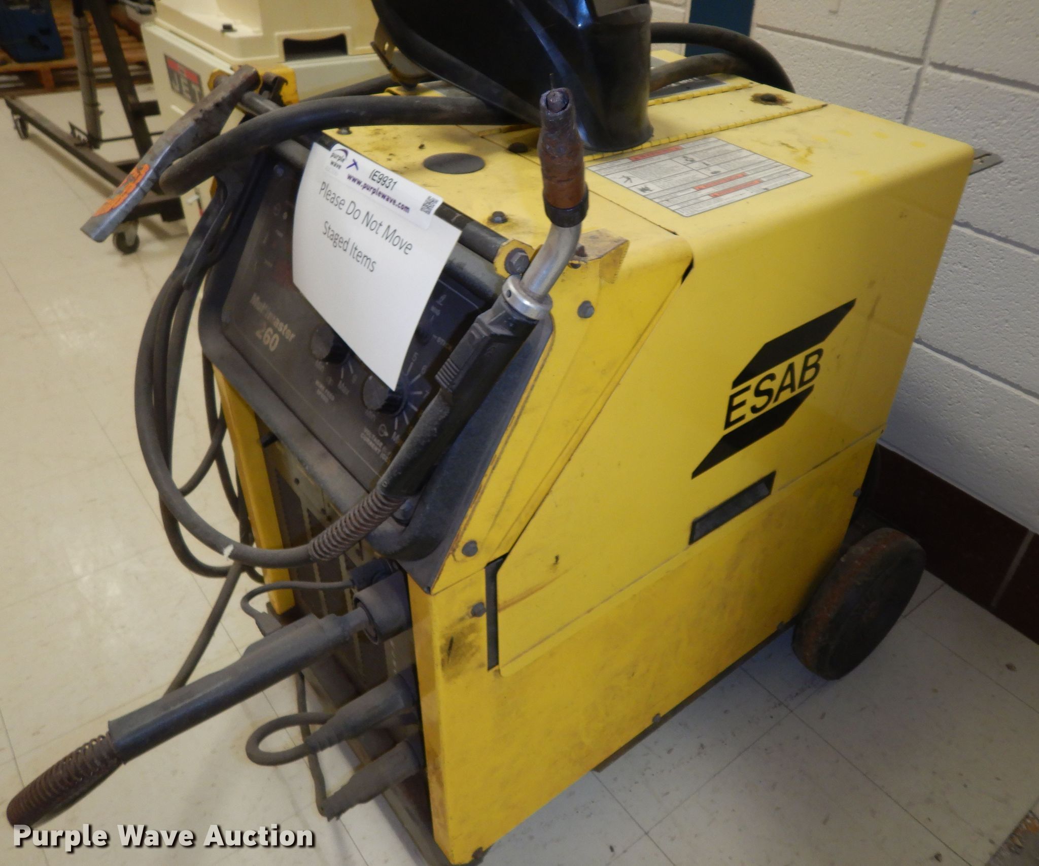 Esab Multimaster 260 welder in Overland Park, KS Item IE9931 sold
