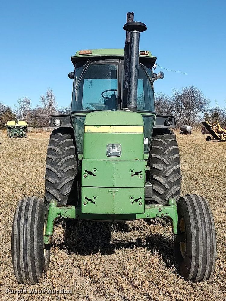 image for item DH1750 1975 John Deere 4430  tractor