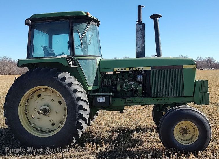 image for item DH1750 1975 John Deere 4430  tractor