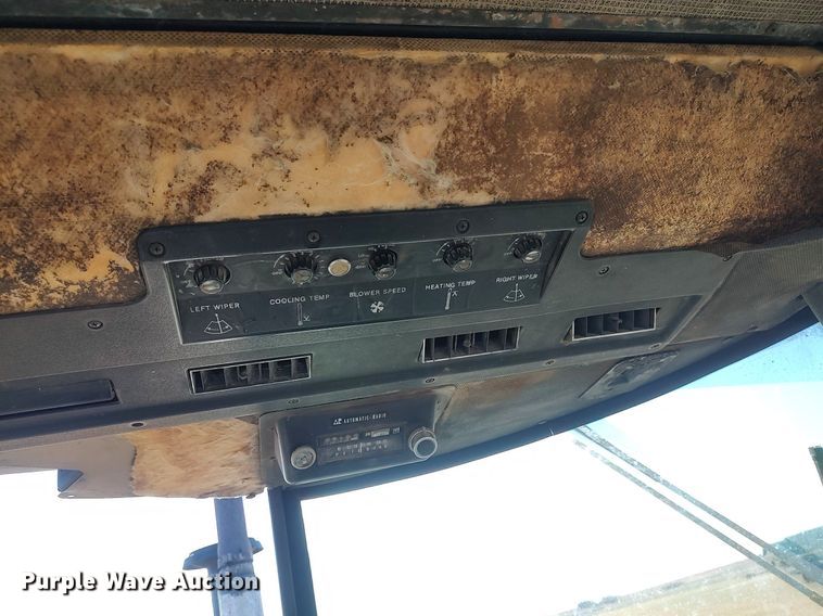 image for item DH1750 1975 John Deere 4430  tractor