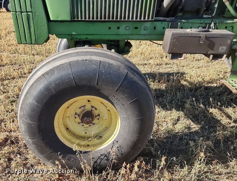 image for item DH1750 1975 John Deere 4430  tractor