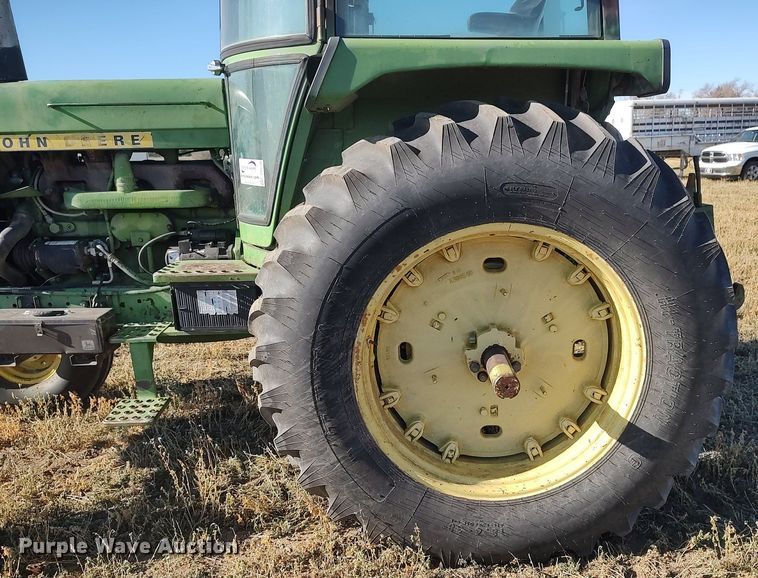 image for item DH1750 1975 John Deere 4430  tractor