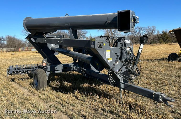image for item DH1751 2019 Loftness GBU10  grain bag unloader