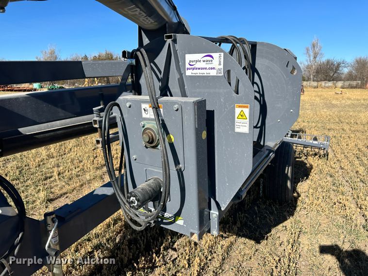 image for item DH1751 2019 Loftness GBU10  grain bag unloader