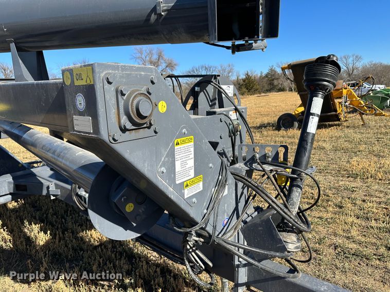 image for item DH1751 2019 Loftness GBU10  grain bag unloader