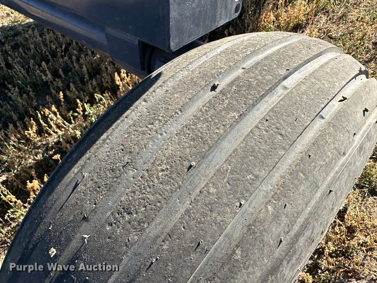 image for item DH1751 2019 Loftness GBU10  grain bag unloader