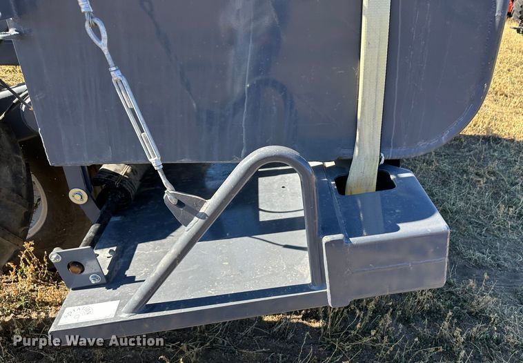 image for item DH1752 2019 Loftness XLB10  grain bagger