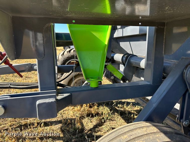 image for item DH1752 2019 Loftness XLB10  grain bagger