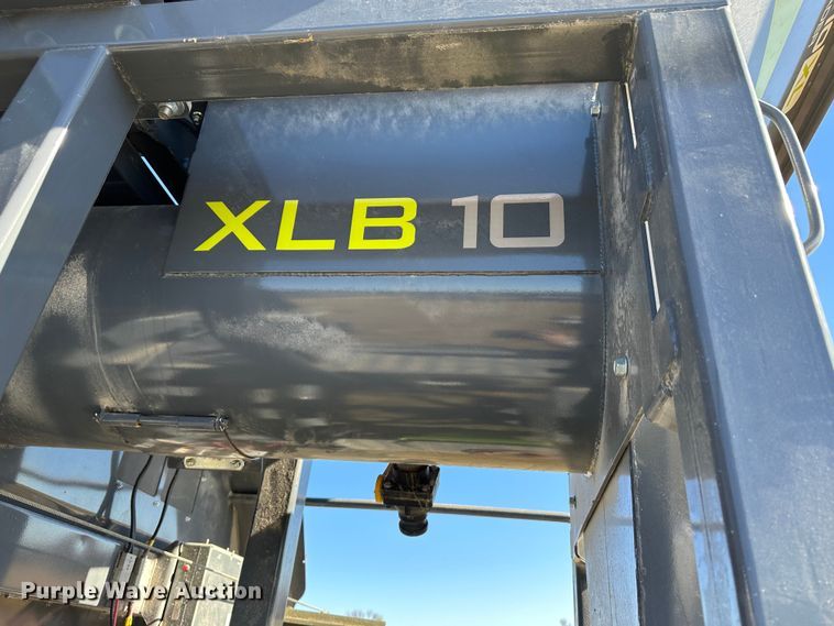 image for item DH1752 2019 Loftness XLB10  grain bagger